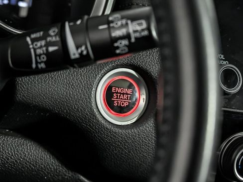 Used 2017 Honda CR-V EX-L image 26