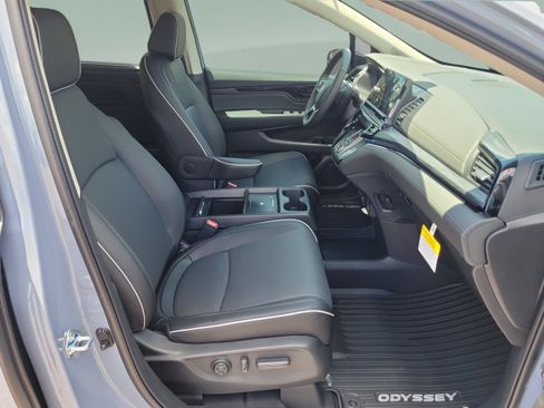 New 2026 Honda Odyssey Elite image 18