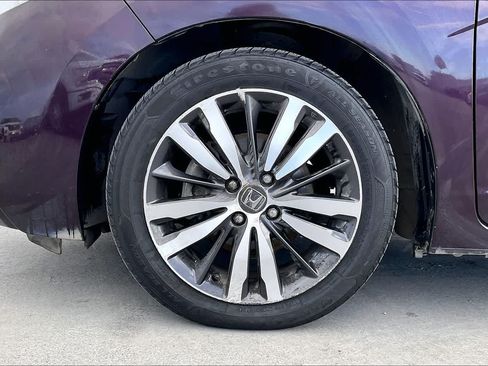 Used 2017 Honda Fit EX image 8