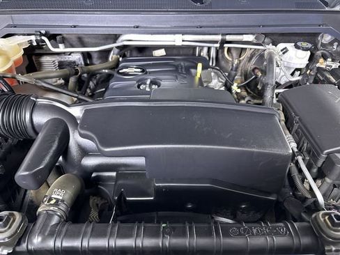 Used 2022 Chevrolet Colorado LT w/ Fleet Safety Package RWD image 31