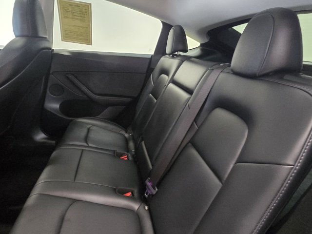 Used 2024 Tesla Model Y Long Range AWD/4WD image 24
