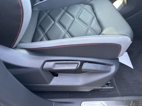 New 2026 Volkswagen Atlas Peak Edition image 42