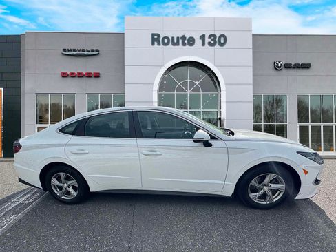 Used 2023 Hyundai Sonata SE FWD image 6