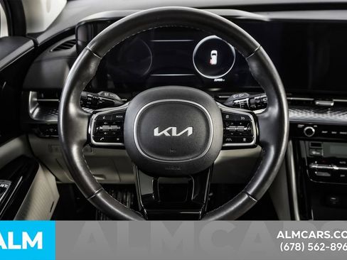 Used 2024 Kia Carnival SX Prestige image 28