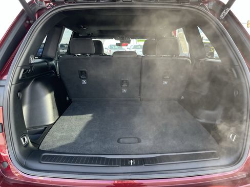 Used 2025 Jeep Grand Cherokee Laredo X w/ Luxury Tech Group I image 5