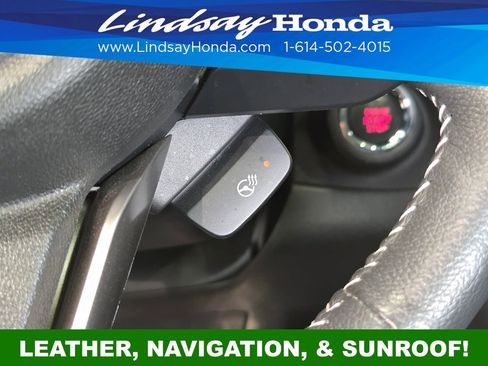 Used 2023 Subaru Ascent Limited w/ Technology Package AWD/4WD image 16
