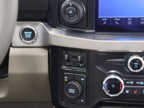 New 2026 Ford F450 Platinum image 24