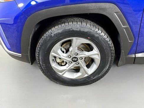 Certified 2023 Hyundai Tucson SE image 4