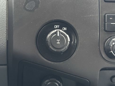 Used 2016 Ford F350 XL w/ Power Equipment Group image 23