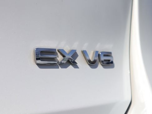 Used 2020 Kia Sorento EX image 37