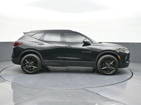 New 2026 Chevrolet Blazer LT w/ Convenience Package image 16