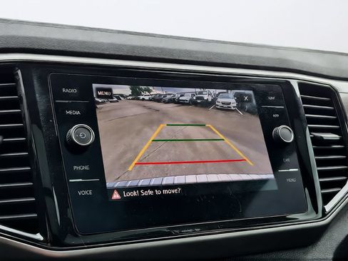 Used 2021 Volkswagen Atlas SEL FWD image 18
