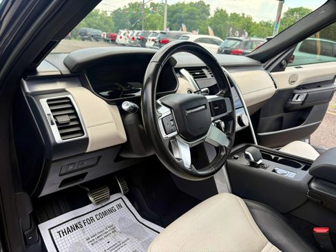 Used 2022 Land Rover Discovery S R-Dynamic AWD/4WD image 17