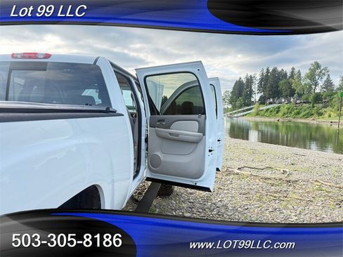 Used 2009 GMC Sierra 2500 SLT w/ Entertainment Package AWD/4WD image 44