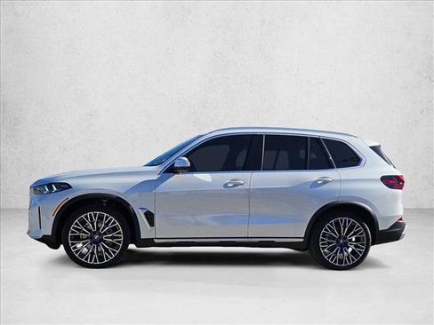 New 2026 BMW X5 xDrive40i image 5