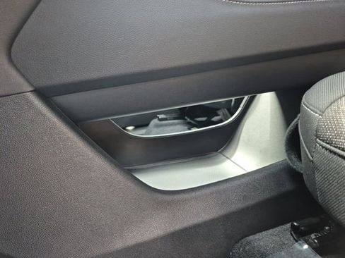 Used 2026 Chevrolet Traverse LT w/ Driver Confidence Package image 24