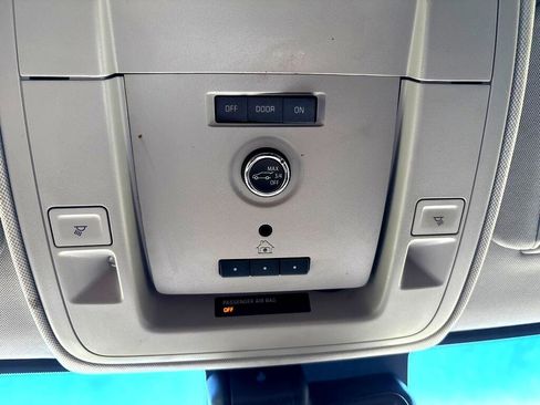 Used 2020 Chevrolet Tahoe LT image 26