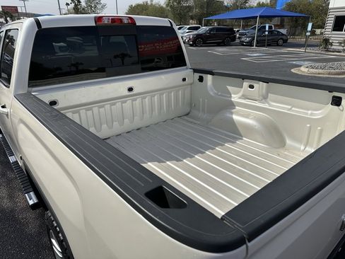 Used 2015 GMC Sierra 1500 SLE w/ Texas SLE Value Package image 19