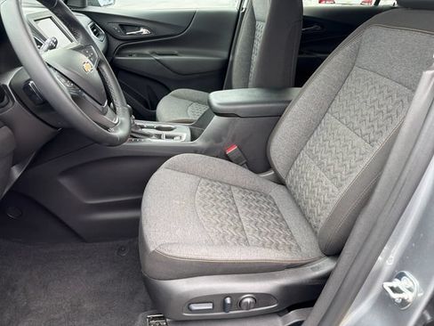 Certified 2024 Chevrolet Equinox LT FWD image 10