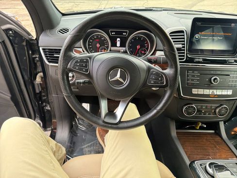Used 2017 Mercedes-Benz GLS 450 4MATIC w/ Premium Package image 12