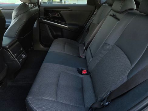 Used 2024 Toyota bZ4X Limited image 11