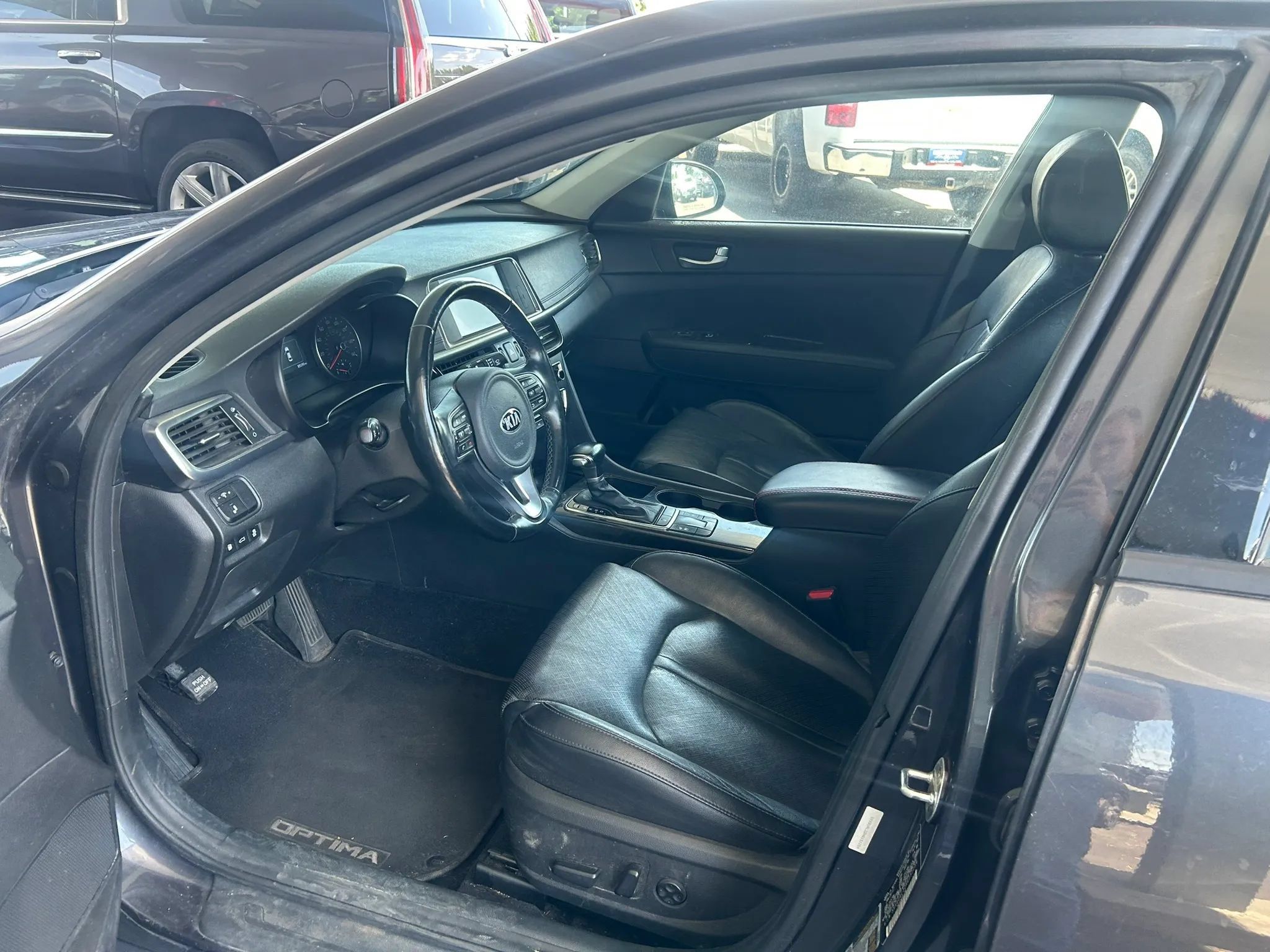 Used 2017 Kia Optima EX w/ Premium Package FWD image 13