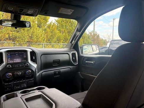 Used 2019 Chevrolet Silverado 1500 LT w/ All-Star Edition image 43