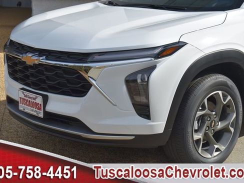 New 2026 Chevrolet Trax LT w/ LT Convenience Package image 31