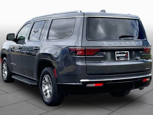 Used 2022 Jeep Wagoneer Series I RWD image 11