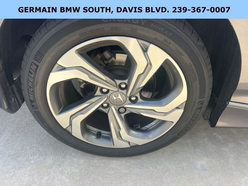 Used 2019 Honda Accord EX-L image 10
