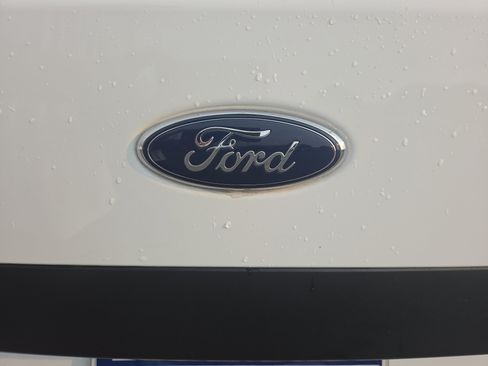 Used 2019 Ford Transit Connect XL FWD image 21
