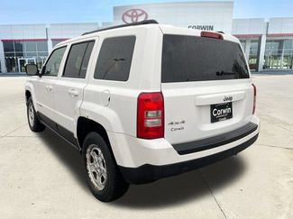 Used 2016 Jeep Patriot Sport w/ Power Value Group AWD/4WD video 3