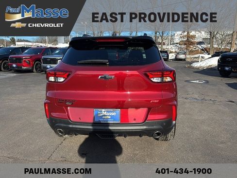 Certified 2022 Chevrolet TrailBlazer RS w/ Sun and Liftgate Package image 7