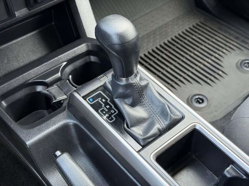 Certified 2023 Toyota Tacoma SR5 w/ SR5 Appearance Package RWD image 8