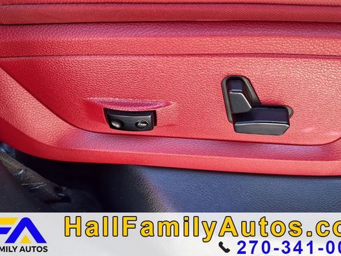 Used 2016 RAM 1500 Rebel w/ Luxury Group image 17