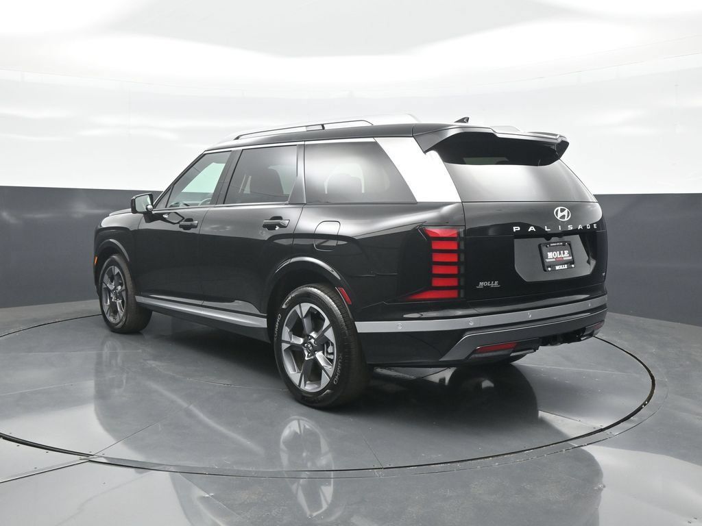 Used 2026 Hyundai Palisade Limited AWD/4WD image 5