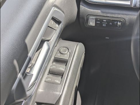 Used 2026 GMC Terrain Elevation w/ Black Edition AWD/4WD image 28
