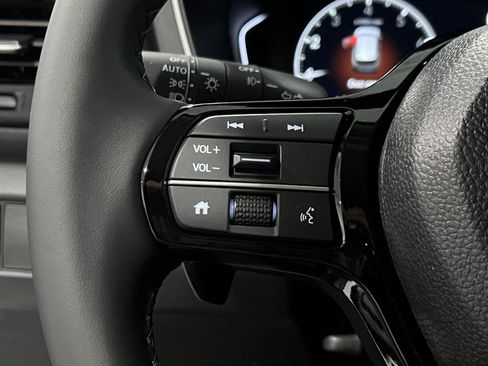 New 2025 Honda Pilot EX-L image 30