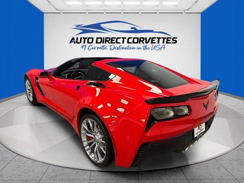 Used 2016 Chevrolet Corvette Z06 w/ 3LZ Preferred Equipment Group RWD image 12