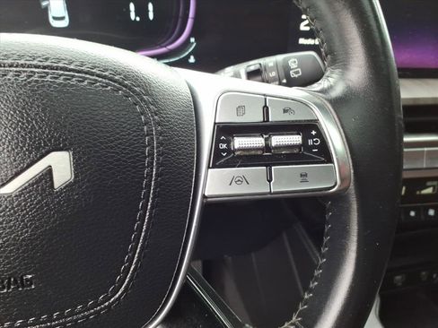 Used 2023 Kia Telluride EX w/ EX Captain's Chair Package image 21