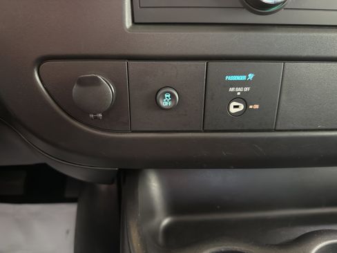 Used 2024 Chevrolet Express 2500 w/ Driver Convenience Package image 16