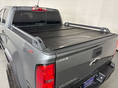 Used 2019 Chevrolet Colorado ZR2 image 40