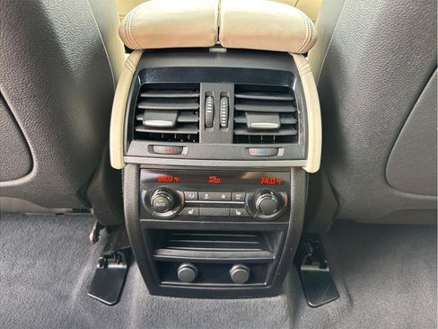 Used 2019 BMW X6 xDrive35i w/ M Sport Package AWD/4WD image 41