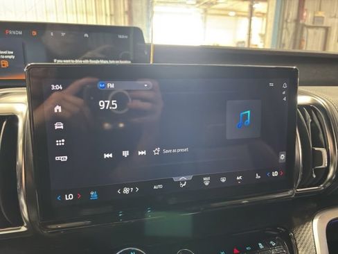 New 2027 Ford Expedition Max Platinum w/ Stealth Performance Package AWD/4WD image 3