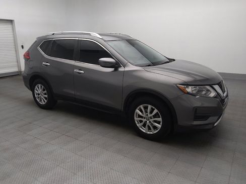 Used 2019 Nissan Rogue SV FWD image 11