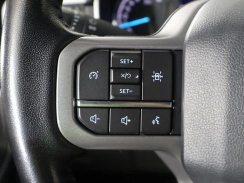 Used 2022 Ford F150 XLT w/ Equipment Group 302A High AWD/4WD image 38