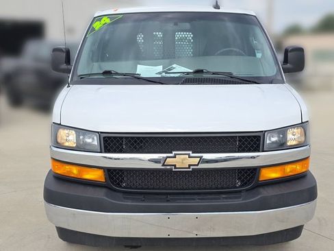 Used 2024 Chevrolet Express 2500 w/ Driver Convenience Package RWD image 8
