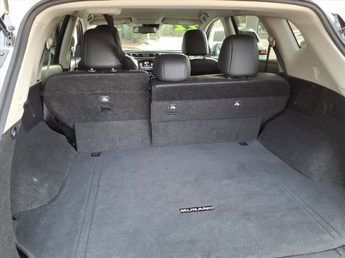 Used 2022 Nissan Murano SV w/ SV Midnight Edition Package image 11