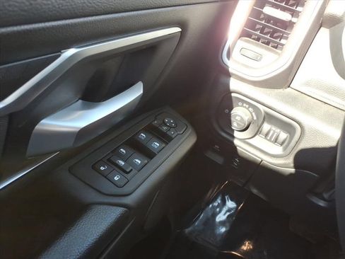 Used 2025 RAM 1500 Big Horn AWD/4WD image 22