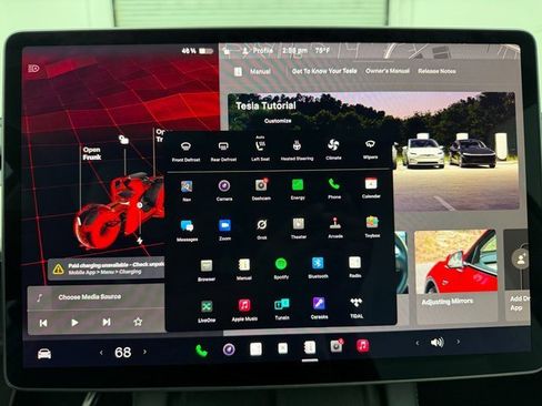 Used 2023 Tesla Model Y Long Range image 17